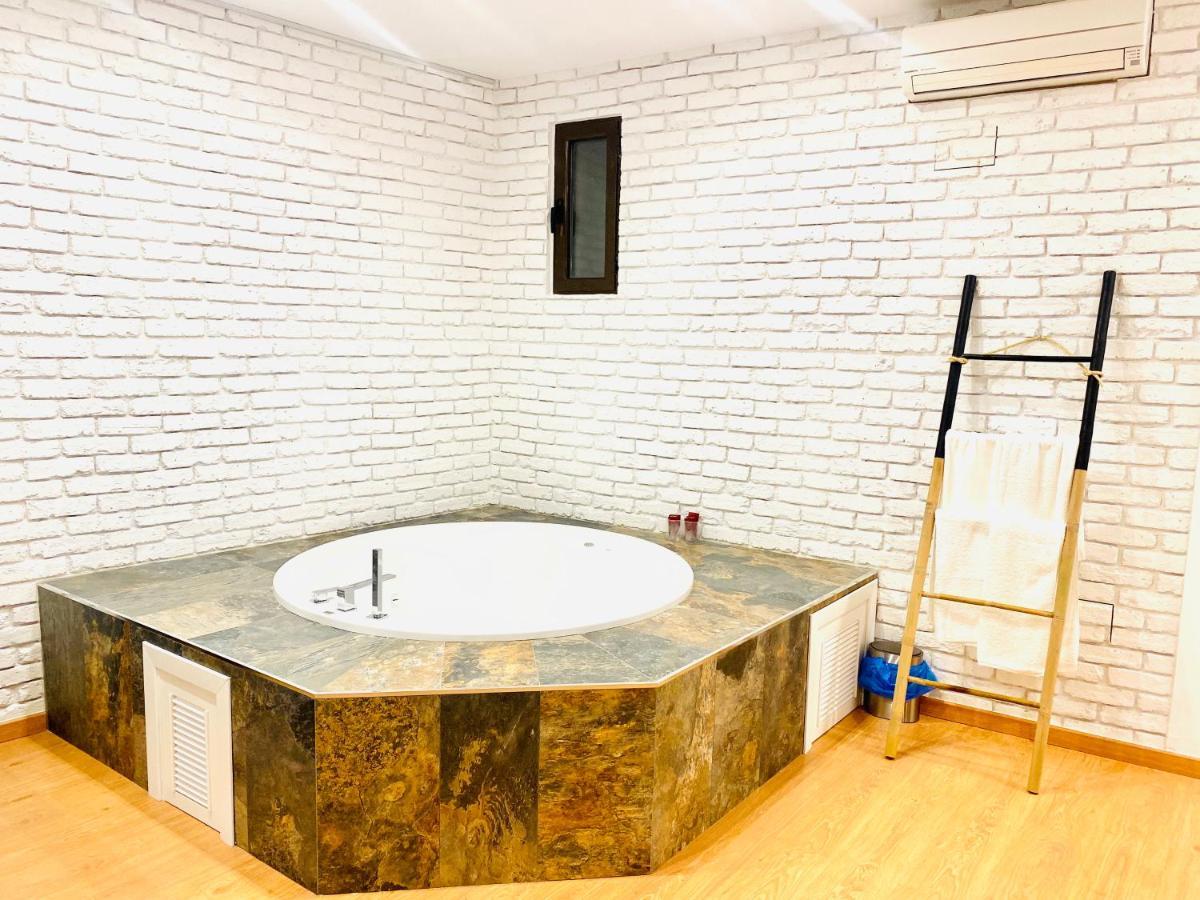 Suite Sorpresa Vut La Taberna Аренас-де-Сан-Педро Экстерьер фото
