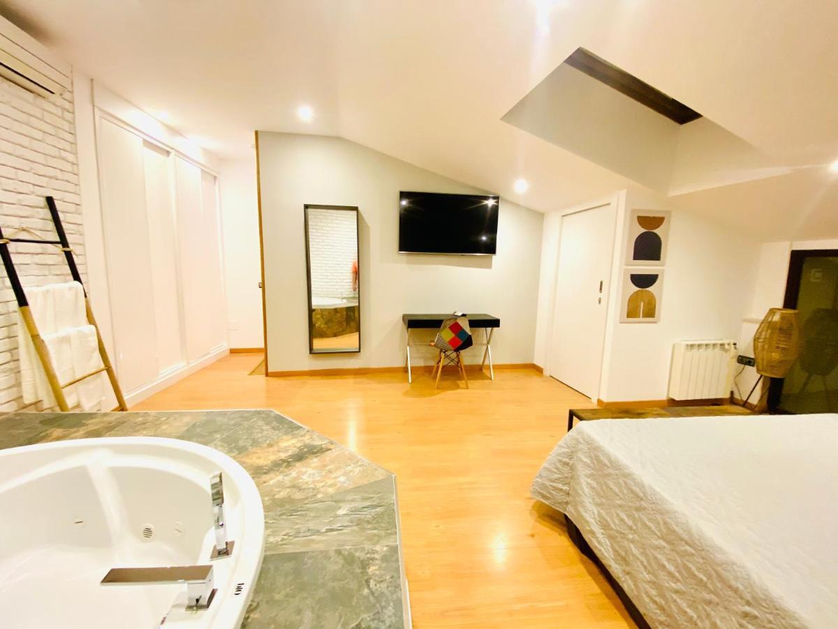 Suite Sorpresa Vut La Taberna Аренас-де-Сан-Педро Экстерьер фото